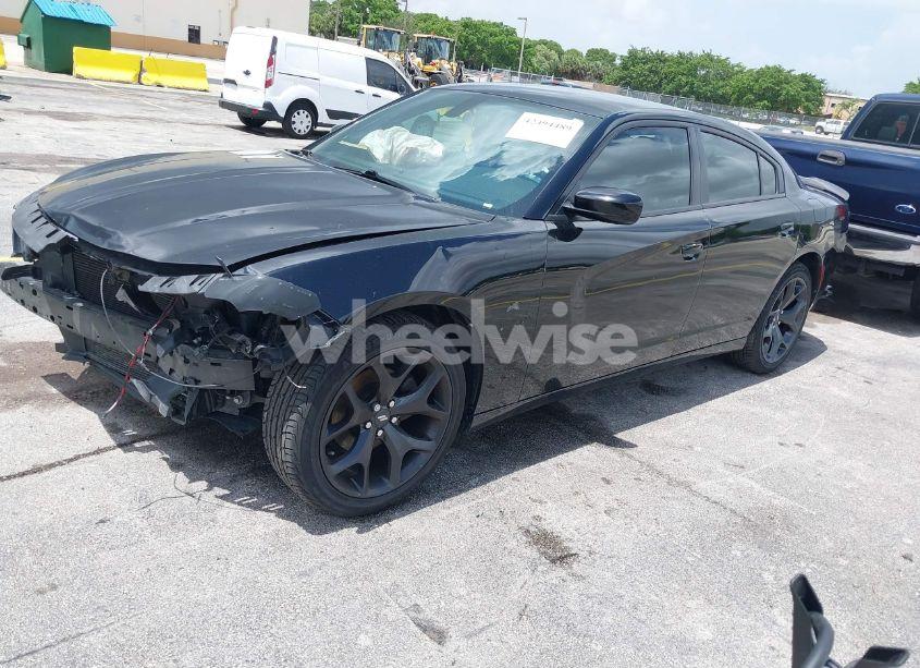 Photo 2 of 2020 Dodge Charger SXT RWD (VIN 2C4RDGBG6ER******)