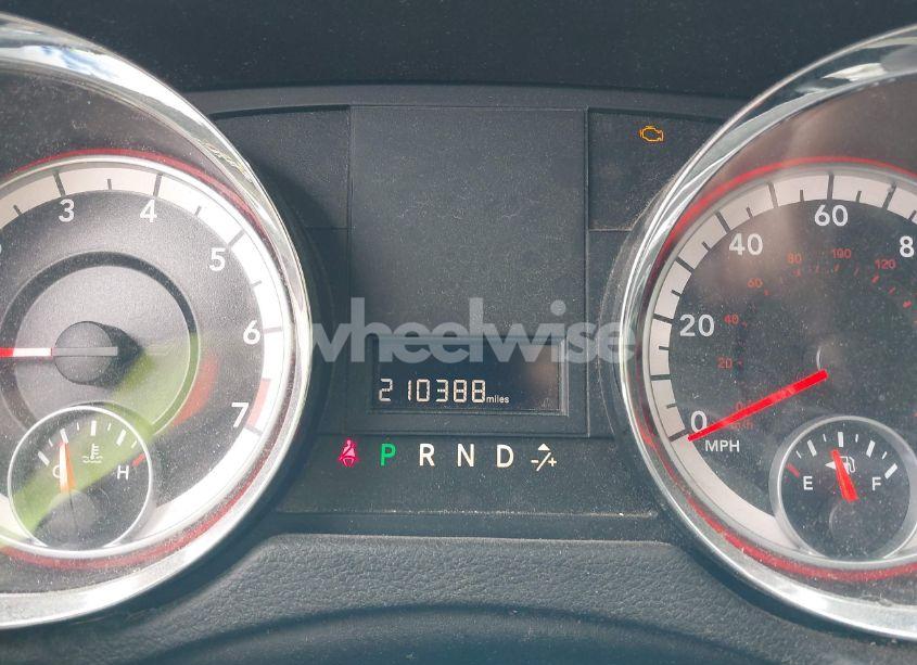 Photo 7 of 2014 Dodge Grand CARAVAN SE (VIN 2C4RDGBG6ER113768)