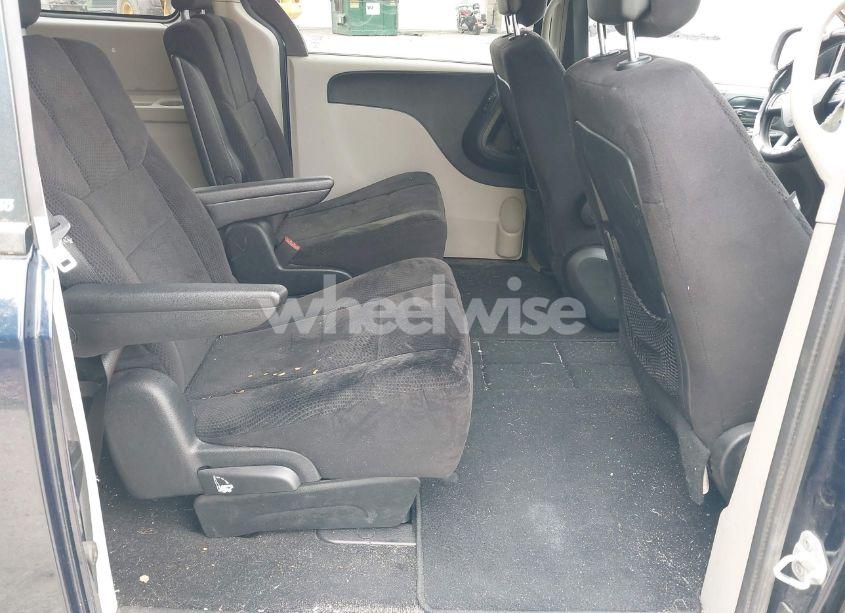 Photo 8 of 2014 Dodge Grand CARAVAN SE (VIN 2C4RDGBG6ER113768)