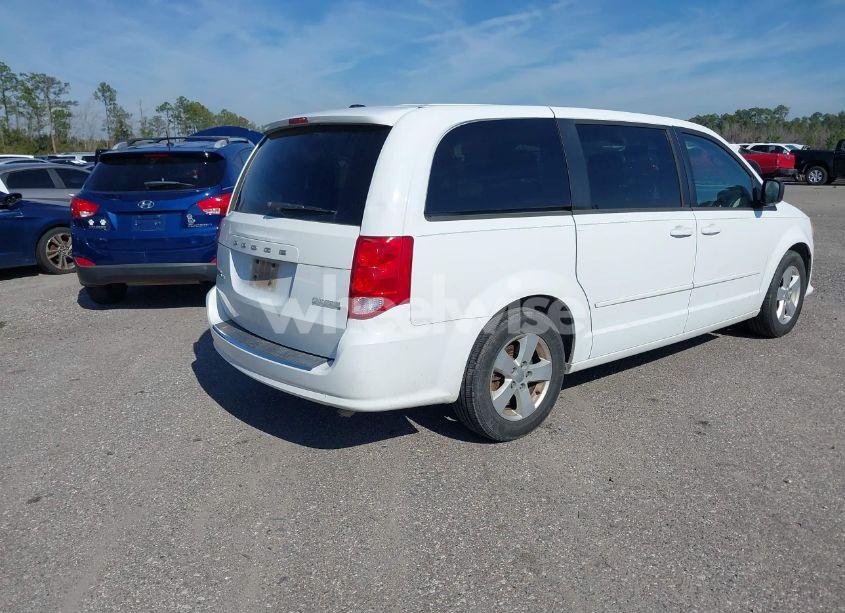 Photo 4 of 2014 Dodge Grand CARAVAN SE (VIN 2C4RDGBG6ER163506)