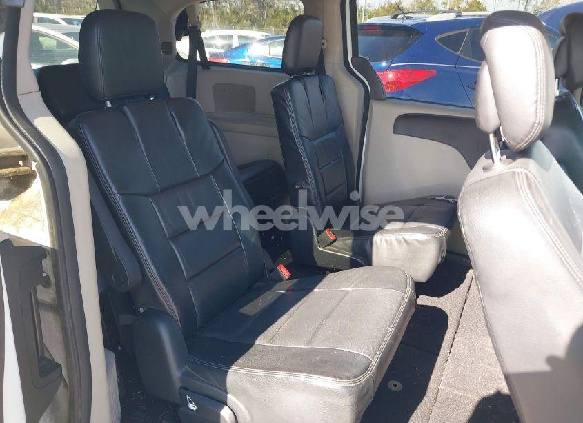 Photo 8 of 2014 Dodge Grand CARAVAN SE (VIN 2C4RDGBG6ER163506)