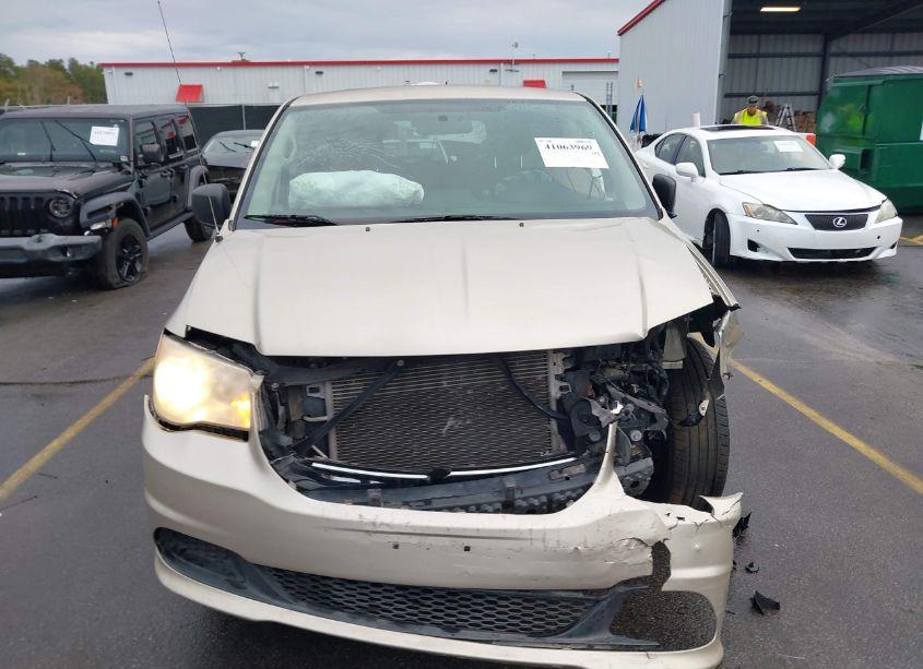 Photo 12 of 2014 Dodge Grand CARAVAN SE (VIN 2C4RDGBG6ER353242)