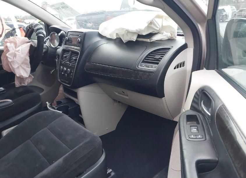 Photo 5 of 2014 Dodge Grand CARAVAN SE (VIN 2C4RDGBG6ER353242)