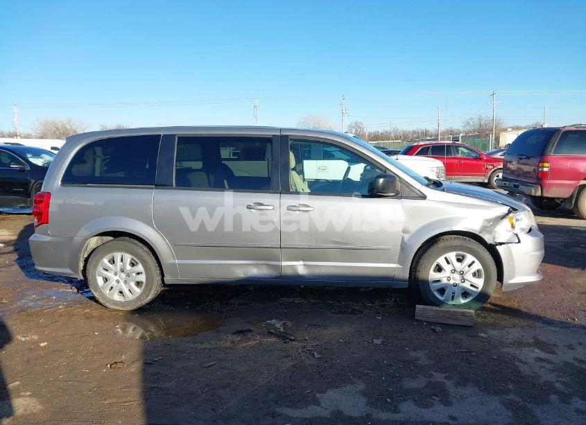 Photo 13 of 2014 Dodge Grand CARAVAN SE (VIN 2C4RDGBG6ER355458)