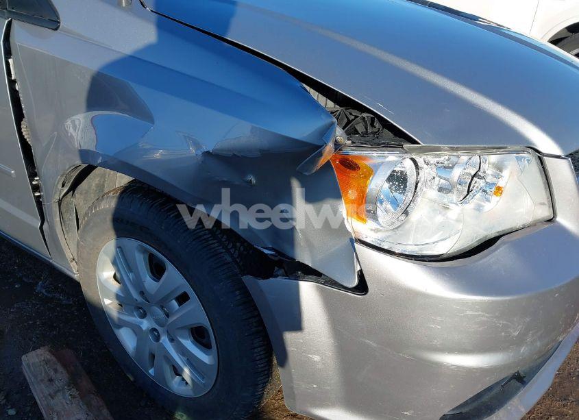 Photo 6 of 2014 Dodge Grand CARAVAN SE (VIN 2C4RDGBG6ER355458)