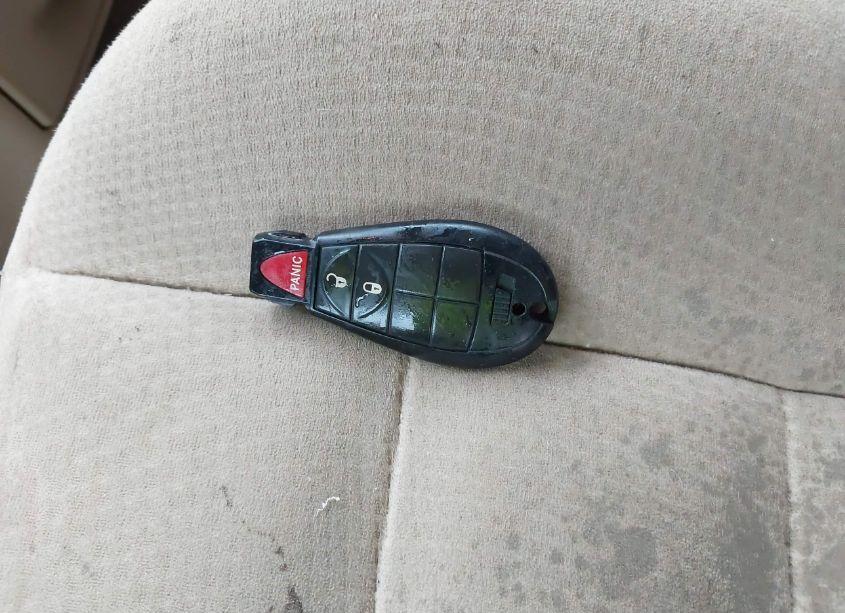 Photo 11 of 2014 Dodge Grand CARAVAN AMERICAN VALUE PKG (VIN 2C4RDGBG6ER411625)