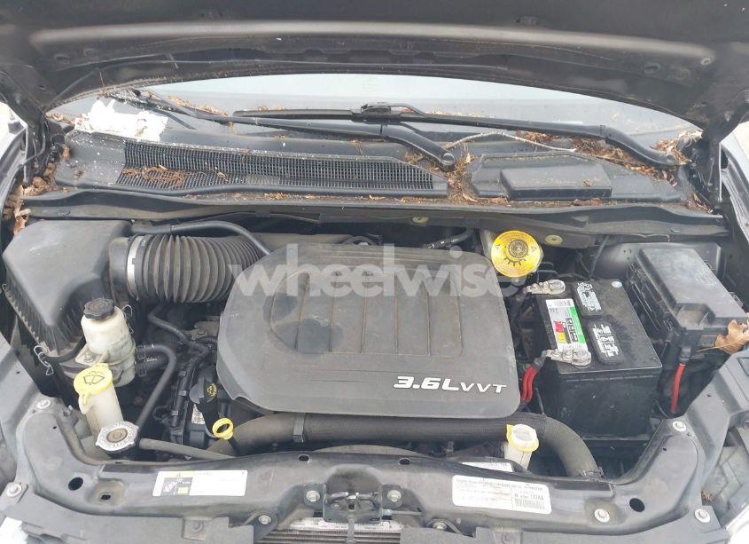 Photo 10 of 2015 Dodge Grand CARAVAN AMERICAN VALUE PKG (VIN 2C4RDGBG6FR542474)