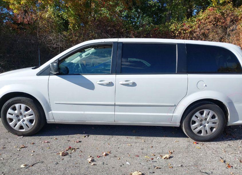 Photo 14 of 2015 Dodge Grand CARAVAN SE (VIN 2C4RDGBG6FR599306)