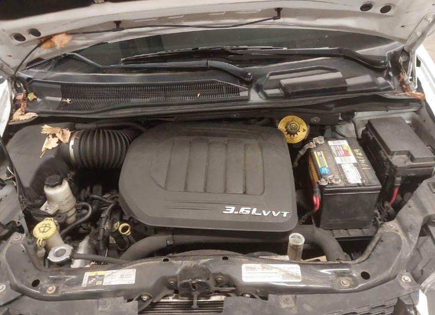 Photo 10 of 2015 Dodge Grand CARAVAN SE PLUS (VIN 2C4RDGBG6FR659875)