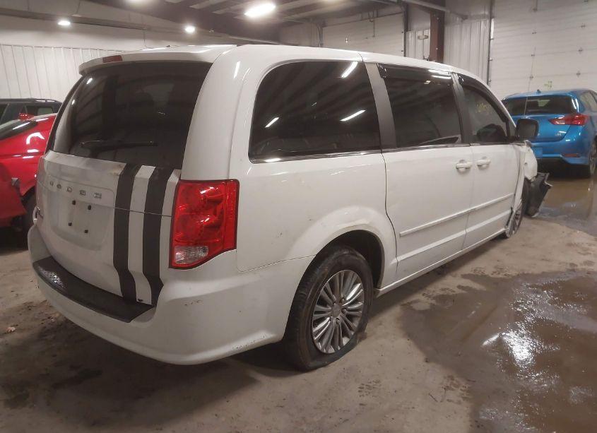 Photo 4 of 2015 Dodge Grand CARAVAN SE PLUS (VIN 2C4RDGBG6FR659875)
