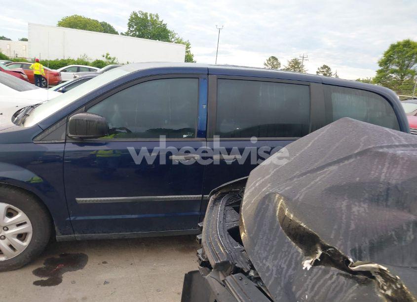 Photo 14 of 2016 Dodge Grand CARAVAN AMERICAN VALUE PKG (VIN 2C4RDGBG6GR126233)