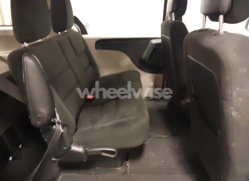 Photo 8 of 2016 Dodge Grand CARAVAN AMERICAN VALUE PKG (VIN 2C4RDGBG6GR170491)