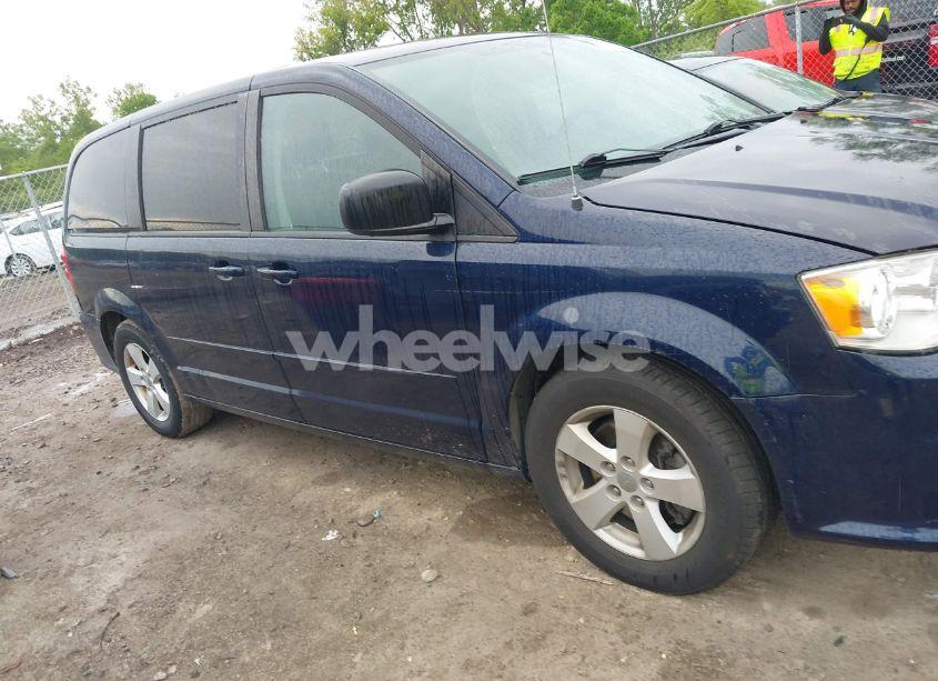 Photo 14 of 2016 Dodge Grand CARAVAN SE (VIN 2C4RDGBG6GR257498)