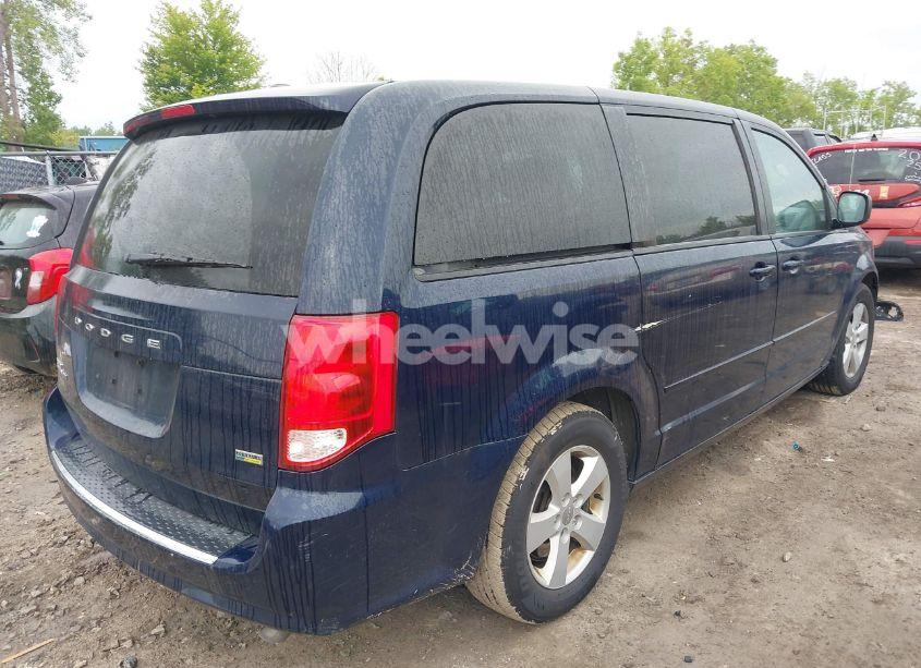 Photo 4 of 2016 Dodge Grand CARAVAN SE (VIN 2C4RDGBG6GR257498)