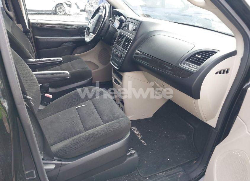 Photo 5 of 2016 Dodge Grand CARAVAN AMERICAN VALUE PKG (VIN 2C4RDGBG6GR266492)