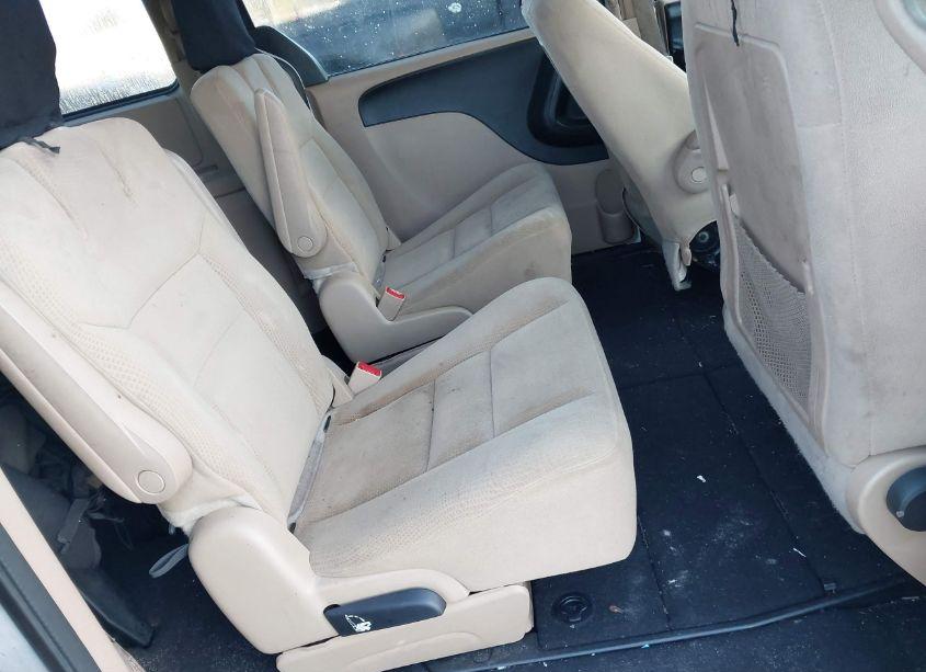 Photo 8 of 2016 Dodge Grand CARAVAN SE (VIN 2C4RDGBG6GR284846)