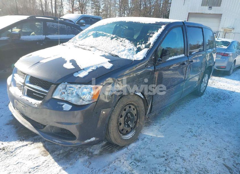 Photo 2 of 2016 Dodge Grand CARAVAN SE (VIN 2C4RDGBG6GR325881)