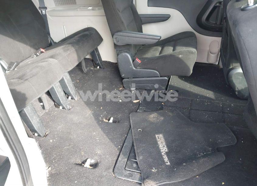 Photo 8 of 2016 Dodge Grand CARAVAN SE (VIN 2C4RDGBG6GR341448)