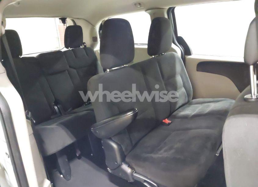 Photo 8 of 2016 Dodge Grand CARAVAN AMERICAN VALUE PKG (VIN 2C4RDGBG6GR341594)