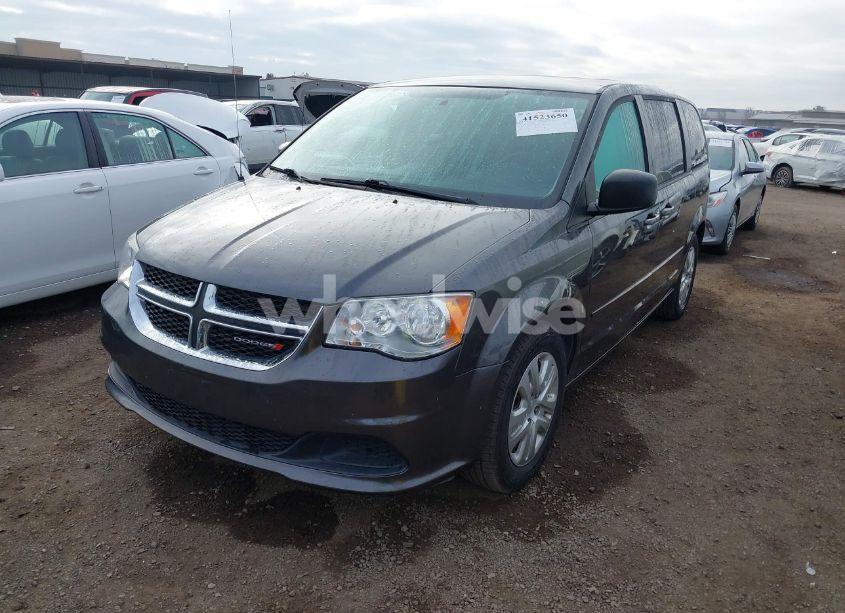 Photo 2 of 2016 Dodge Grand CARAVAN SE (VIN 2C4RDGBG6GR379617)