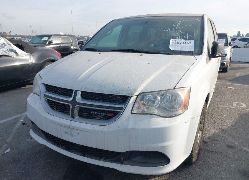 Photo 6 of 2016 Dodge Grand CARAVAN SE (VIN 2C4RDGBG6GR379682)