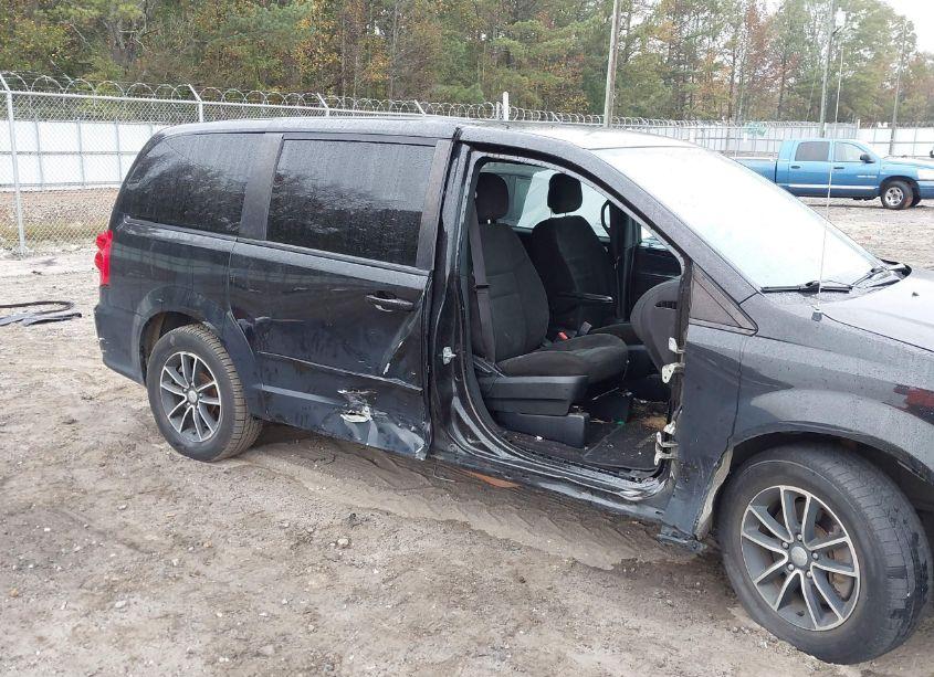 Photo 6 of 2017 Dodge Grand CARAVAN SE PLUS (VIN 2C4RDGBG6HR548391)