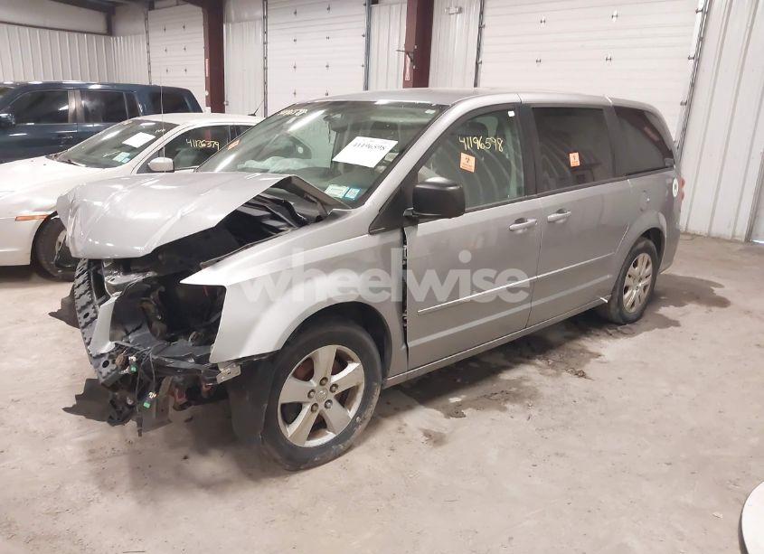 Photo 2 of 2017 Dodge Grand CARAVAN SE (VIN 2C4RDGBG6HR583058)