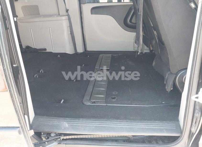 Photo 8 of 2017 Dodge Grand CARAVAN SE (VIN 2C4RDGBG6HR645350)