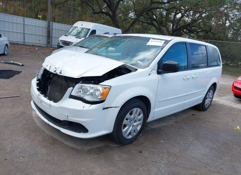 Photo 2 of 2017 Dodge Grand CARAVAN SE (VIN 2C4RDGBG6HR713808)