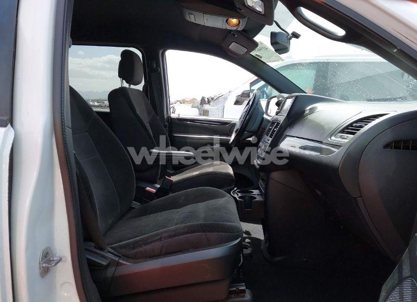 Photo 5 of 2017 Dodge Grand CARAVAN SE PLUS (VIN 2C4RDGBG6HR849484)