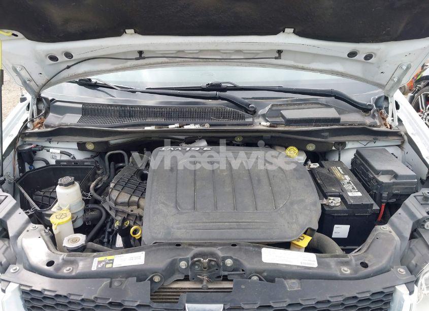 Photo 10 of 2018 Dodge Grand CARAVAN SE (VIN 2C4RDGBG6JR151897)