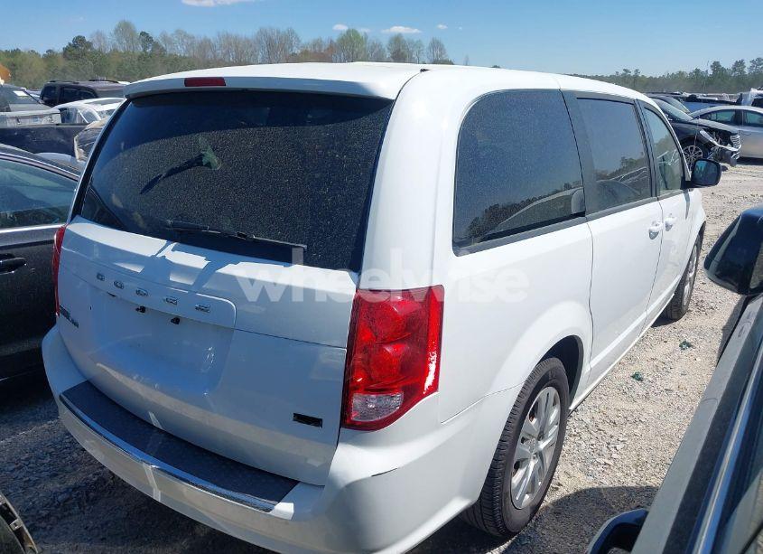 Photo 4 of 2018 Dodge Grand CARAVAN SE (VIN 2C4RDGBG6JR151897)