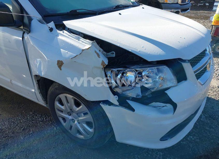 Photo 6 of 2018 Dodge Grand CARAVAN SE (VIN 2C4RDGBG6JR190375)