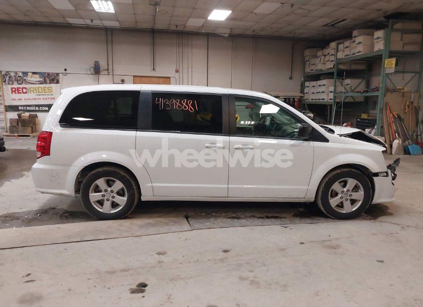 Photo 13 of 2018 Dodge Grand CARAVAN SE (VIN 2C4RDGBG6JR312670)