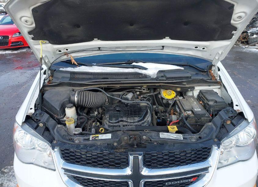 Photo 10 of 2018 Dodge Grand CARAVAN SE (VIN 2C4RDGBG6JR312877)