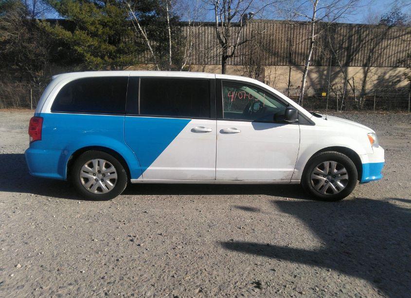 Photo 13 of 2018 Dodge Grand CARAVAN SE (VIN 2C4RDGBG6JR312877)