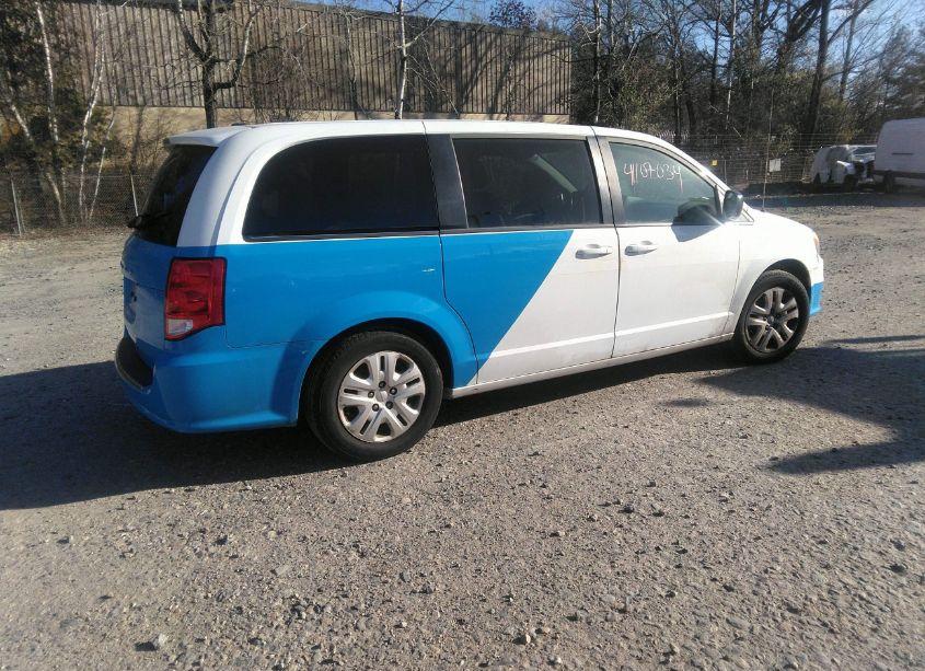 Photo 4 of 2018 Dodge Grand CARAVAN SE (VIN 2C4RDGBG6JR312877)