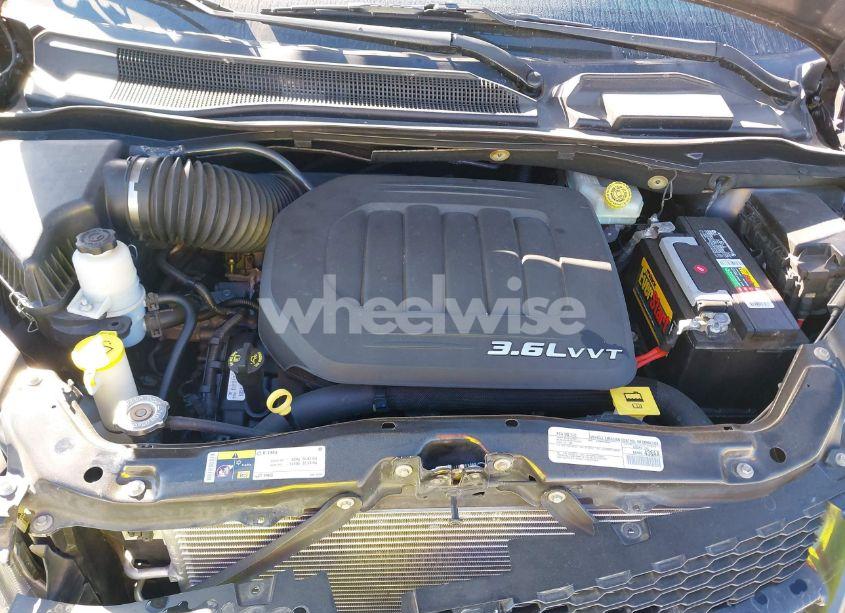 Photo 10 of 2019 Dodge Grand CARAVAN SE PLUS (VIN 2C4RDGBG6KR502776)