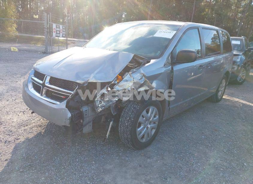 Photo 2 of 2019 Dodge Grand CARAVAN SE (VIN 2C4RDGBG6KR740384)