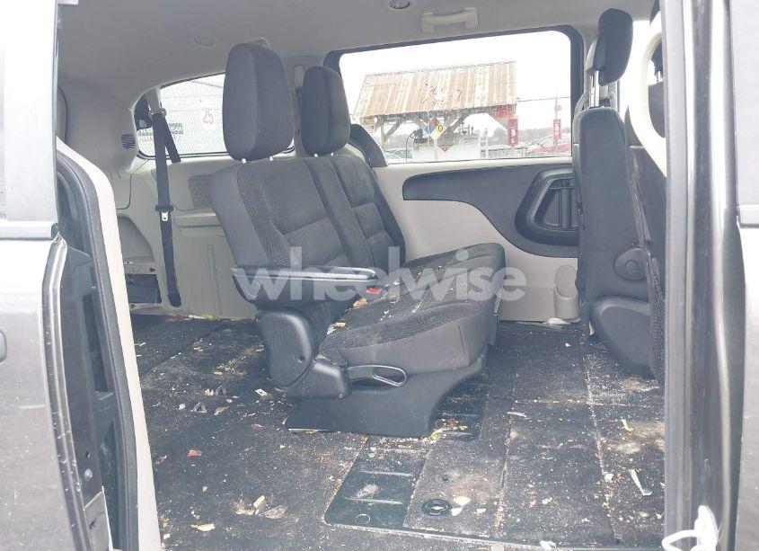 Photo 8 of 2019 Dodge Grand CARAVAN SE (VIN 2C4RDGBG6KR781789)