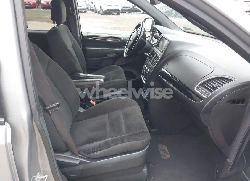 Photo 5 of 2019 Dodge Grand CARAVAN SE 35TH ANNIVERSARY EDITION (VIN 2C4RDGBG6KR790489)