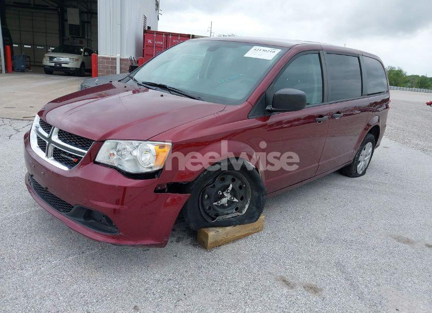 Photo 2 of 2020 Dodge Grand CARAVAN SE (VIN 2C4RDGBG6LR196938)