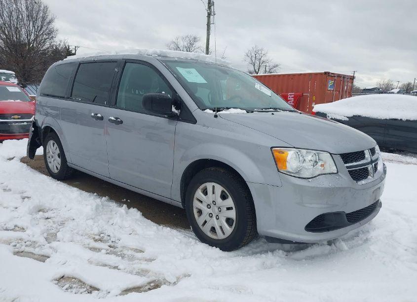 2020 Dodge Grand CARAVAN SE (VIN 2C4RDGBG6LR241652) main photo