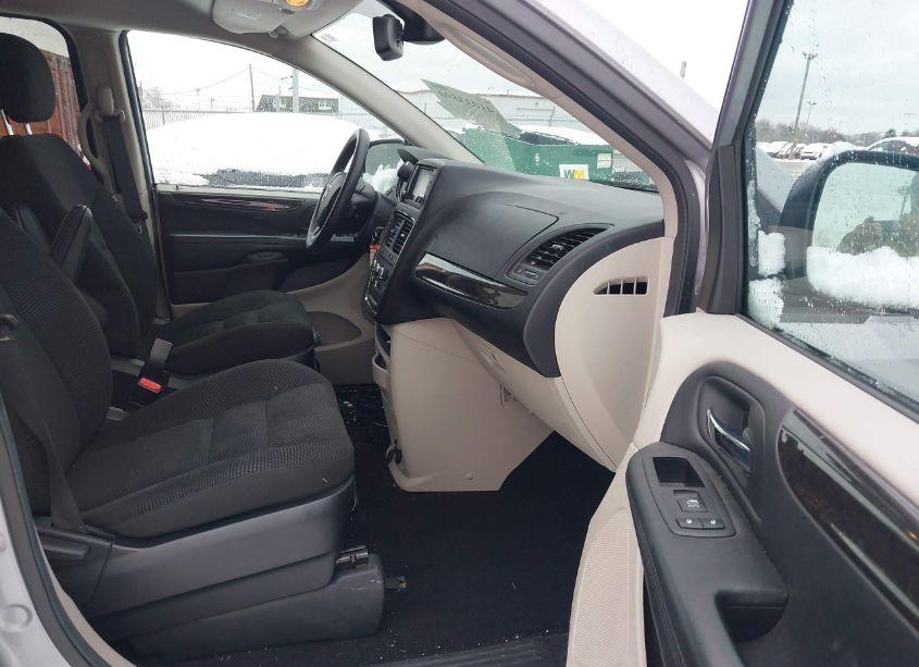 Photo 5 of 2020 Dodge Grand CARAVAN SE (VIN 2C4RDGBG6LR241652)