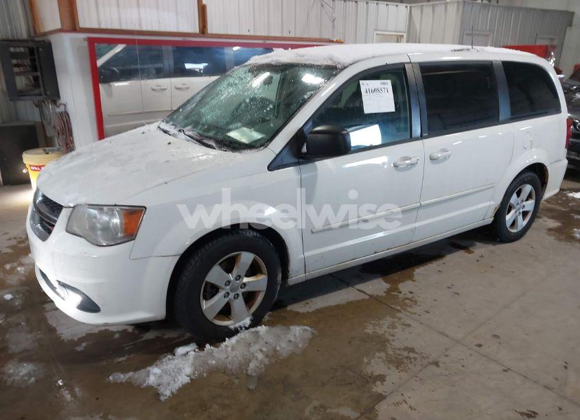 Photo 2 of 2013 Dodge Grand CARAVAN SE (VIN 2C4RDGBG7DR618880)