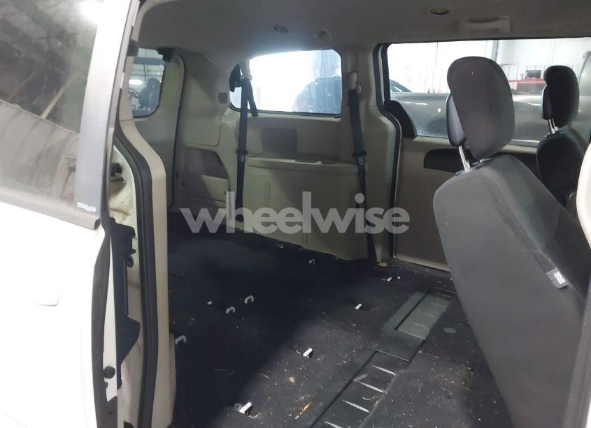 Photo 8 of 2013 Dodge Grand CARAVAN SE (VIN 2C4RDGBG7DR618880)