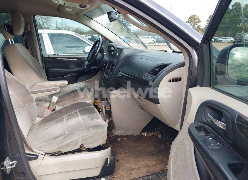 Photo 5 of 2014 Dodge Grand CARAVAN AMERICAN VALUE PKG (VIN 2C4RDGBG7ER102603)