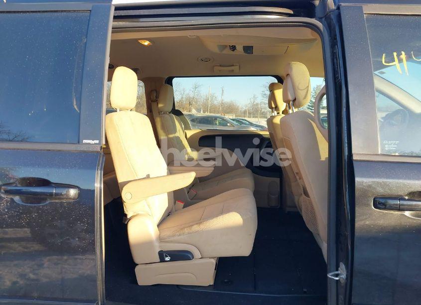 Photo 8 of 2014 Dodge Grand CARAVAN SE (VIN 2C4RDGBG7ER109857)