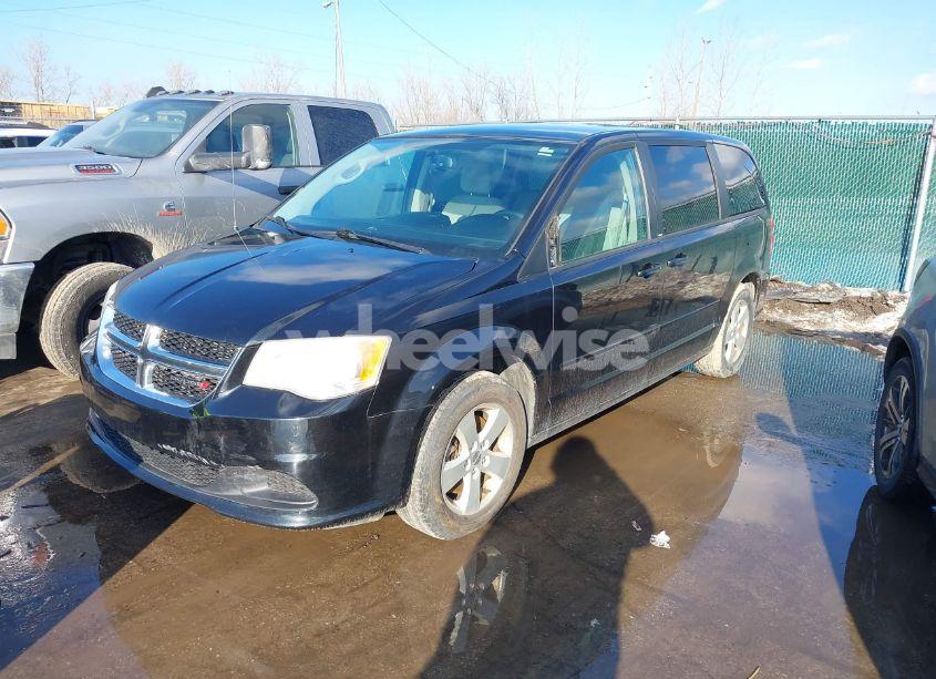 Photo 2 of 2014 Dodge Grand CARAVAN SE (VIN 2C4RDGBG7ER197065)