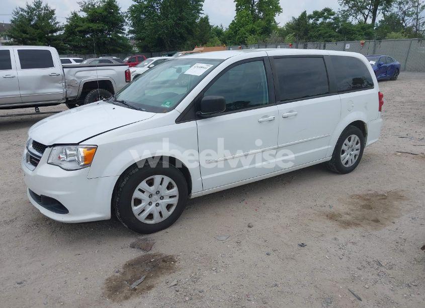 Photo 2 of 2014 Dodge Grand CARAVAN SE (VIN 2C4RDGBG7ER243641)